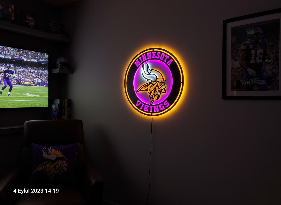 Handmade Minnesota Vikings Metal Wall Art – NFL Game Room Decor