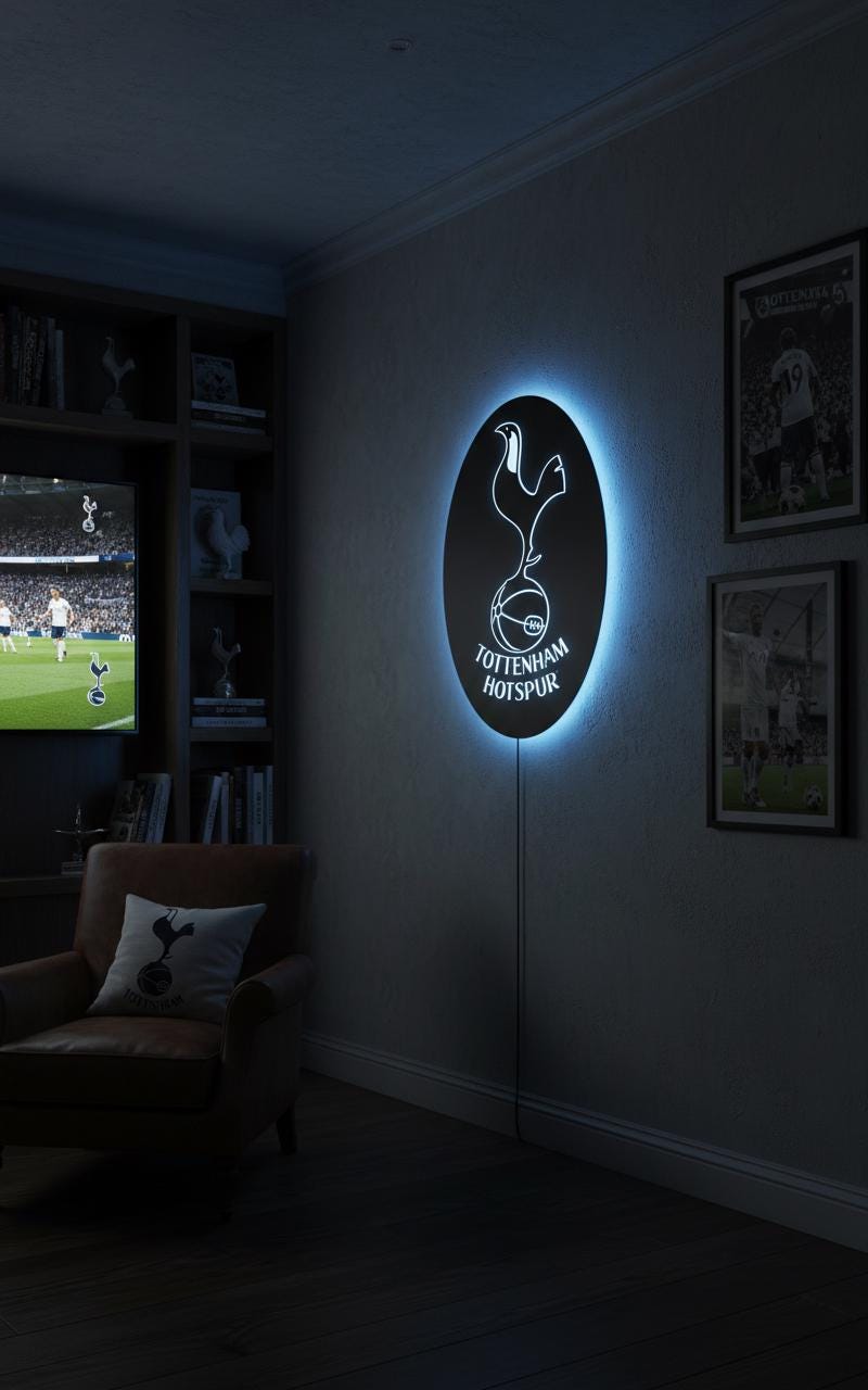Tottenham Hotspur Wall Art - Official Team Crest - Football Fan Gift